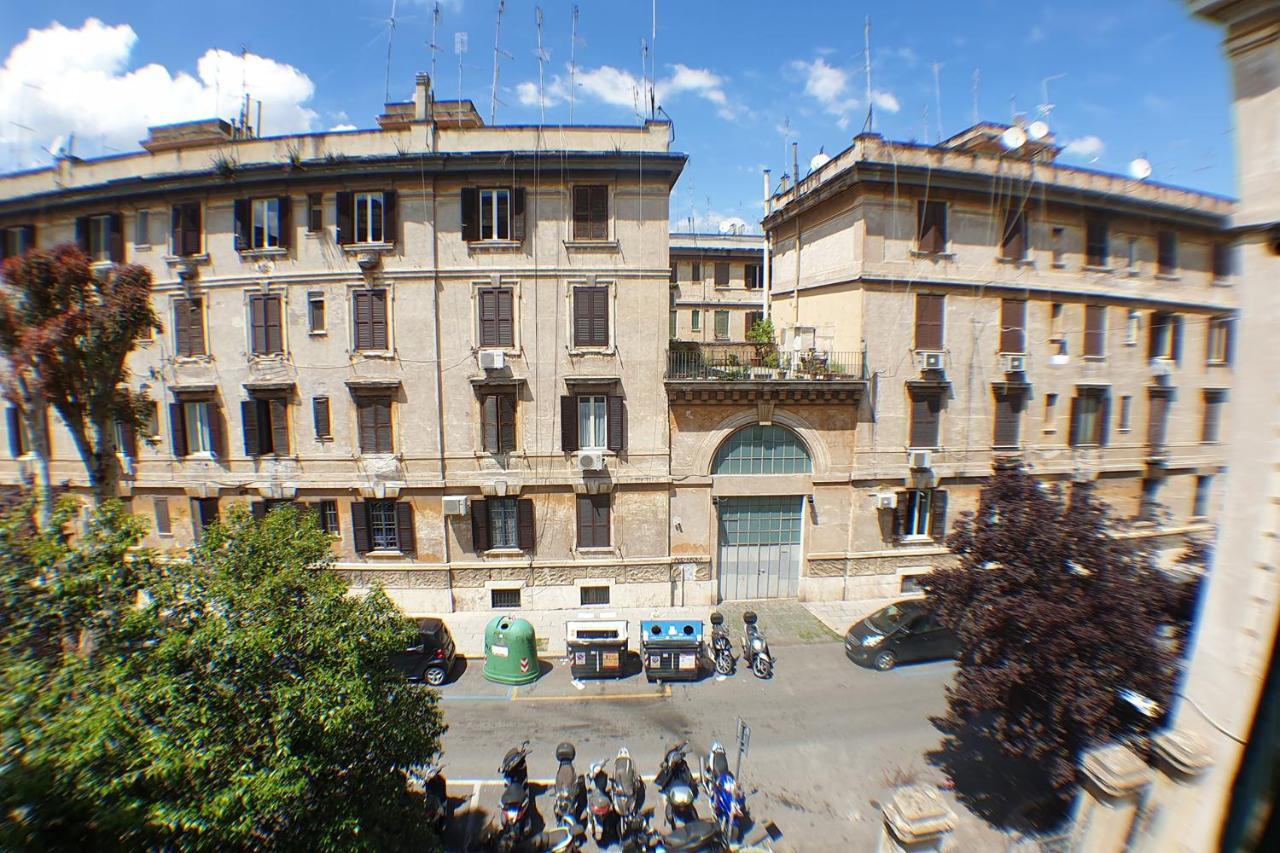 Casa Ferrari Testaccio E Trastevere Wi-Fi Free 로마 외부 사진